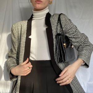 LAURA PLUS BEAUTIFUL TRENCH COAT